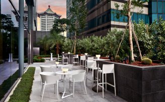YOTEL Singapore ground floor terrace